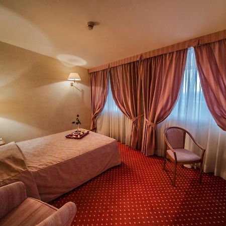 Hotel Valdarno Montevarchi Exteriér fotografie